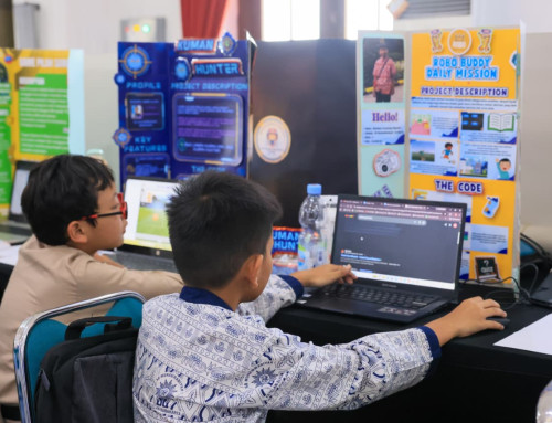 Anak-Anak Muda Jateng Unjuk Gigi Adu Inovasi Aplikasi AI di YCWC 2026