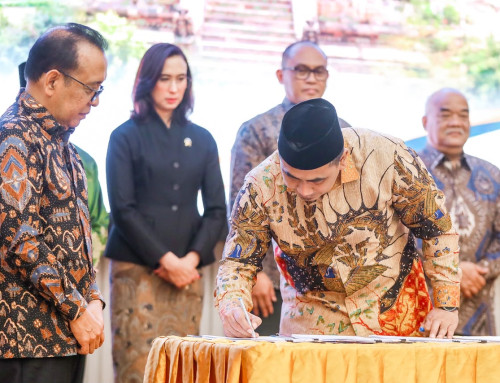 Prambanan hingga Borobudur Difungsikan Jadi Ruang Ibadah, Taj Yasin Ungkap Potensi Besar Wisata Religi