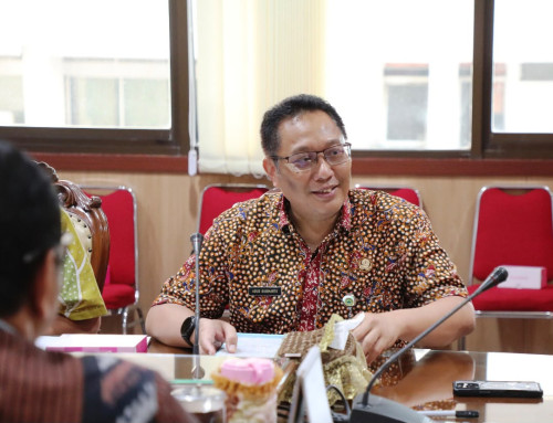 Sepanjang 2026, Pemprov Jateng Salurkan Bantuan 1.000 Sambungan Listrik Gratis bagi Masyarakat Kurang Mampu